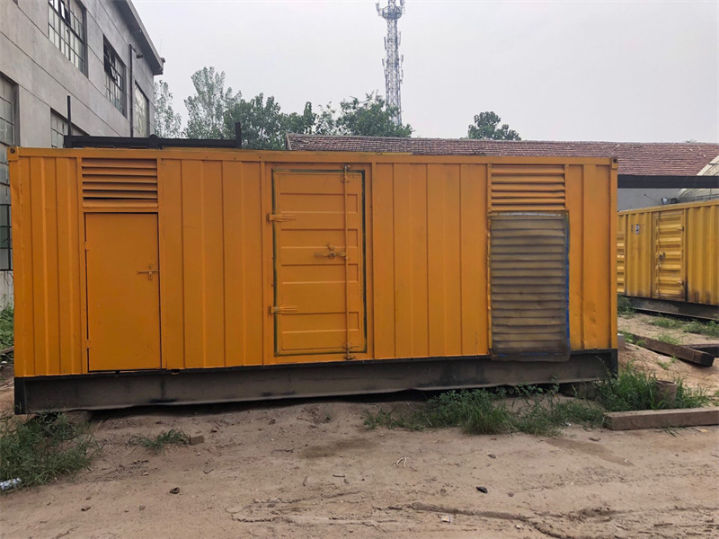 怀宁发电机出租进行负载测试时，电瓶电量不足的具体判断标准是什么？