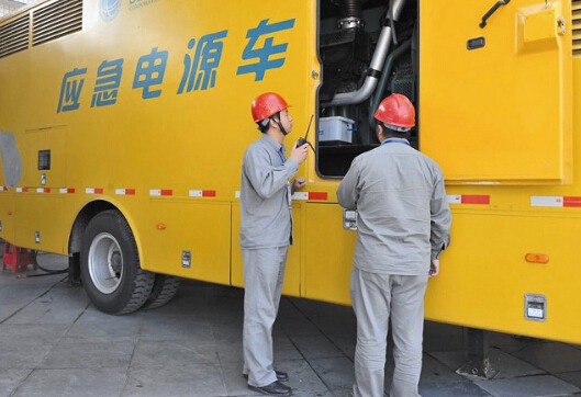 怀宁如何清理被灰尘覆盖的机油散热器？